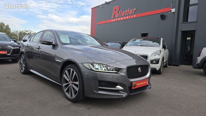 Jaguar XE 2.0 D 180 ch BVA AWD R-Sport Gris de 2018