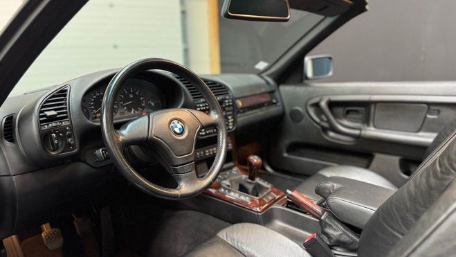 BMW Serie 3 320i e36 cabriolet Noir de 1998