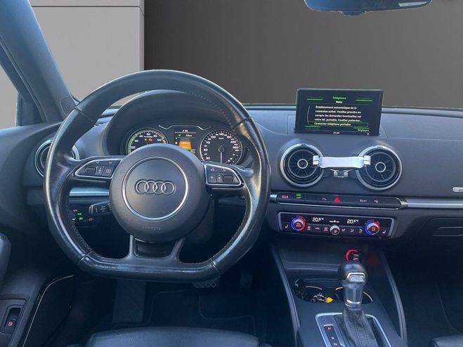 Audi A3 Sportback 1.4 TFSI e-tron 204 Ambition L Bleu de 2015