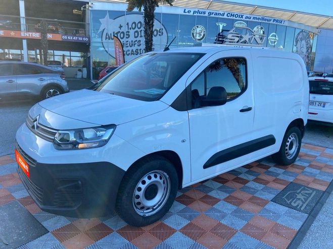 Cliquer pour voir la photo suivante Citroen Berlingo BlueHDi 100 CLUB M Caméra Grip Pte Lat. Blanc de 2020