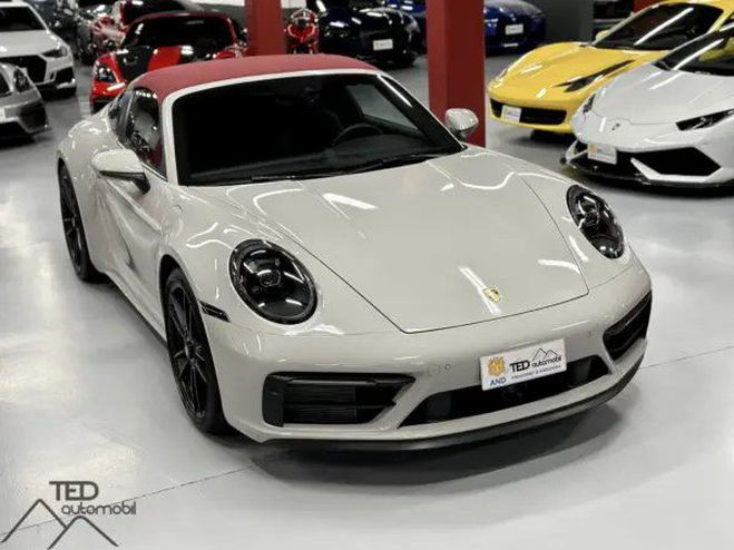 Porsche 911 992 Targa Carrera 4 GTS Akrapovic 480cv  de 2024