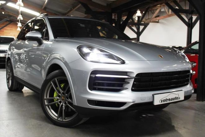 Cliquer pour voir la photo suivante Porsche Cayenne III 3.0 E-HYBRID Gris Clair de 2018