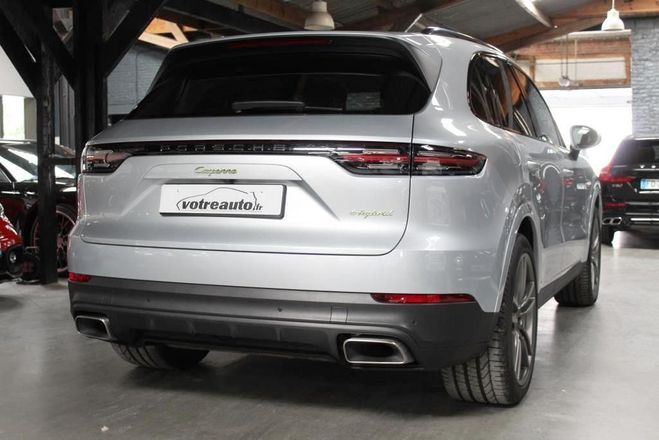 Porsche Cayenne III 3.0 E-HYBRID Gris Clair de 2018