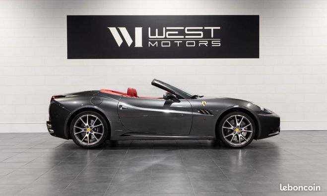 Ferrari California 4.3 V8 460 ? IMMAT France Sellerie Dayto Gris de 2010