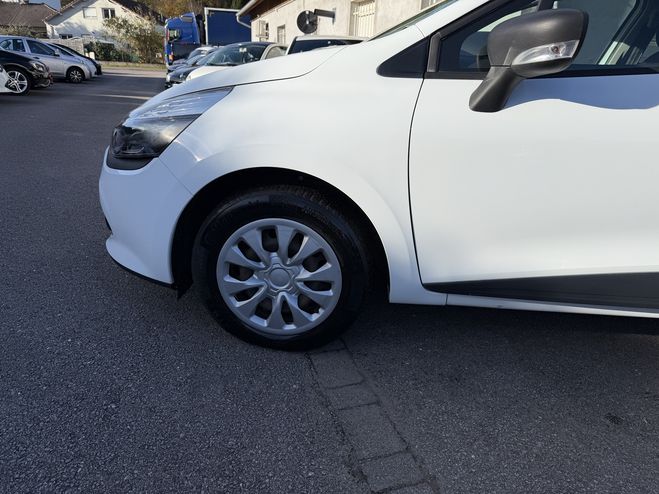Renault Clio 1.5 DCI 75CH ENERGY AIR MEDIANAV EURO6 BLANC de 2016