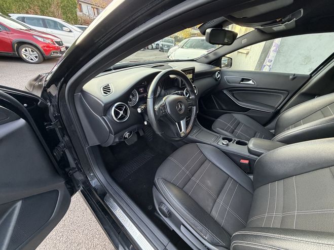 Mercedes Classe A 180 SENSATION 7G-DCT NOIR de 2014