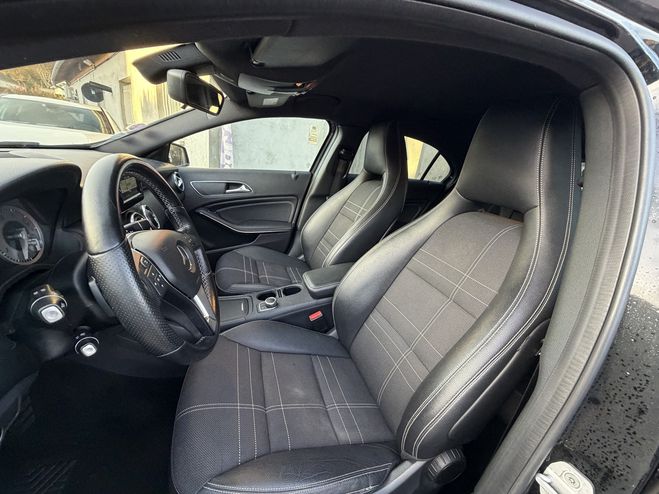 Mercedes Classe A 180 SENSATION 7G-DCT NOIR de 2014