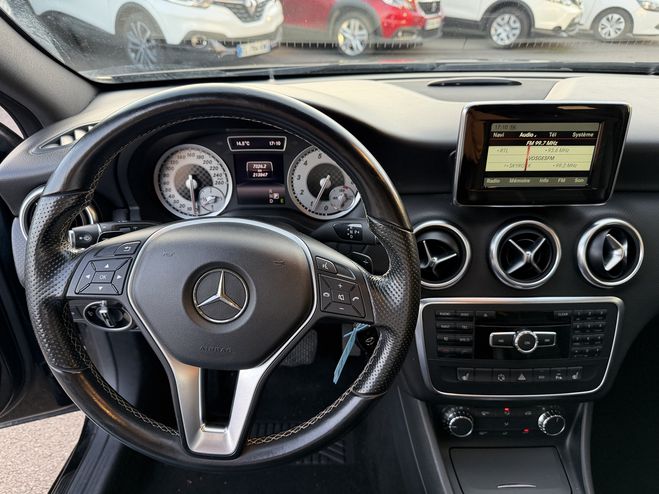 Mercedes Classe A 180 SENSATION 7G-DCT NOIR de 2014