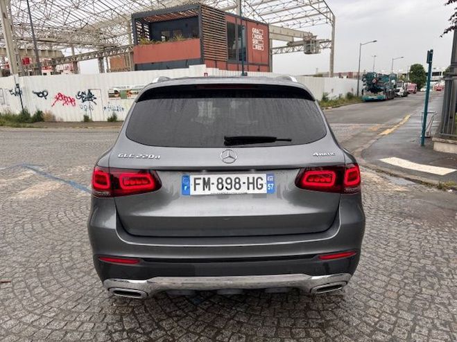 Mercedes GLC 220 D 194CH AVANTGARDE LINE 4MATIC 9G-TR GRIS F de 2019