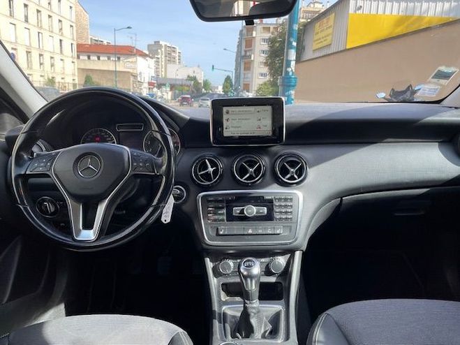 Mercedes Classe A 180 INSPIRATION GRIS de 2013