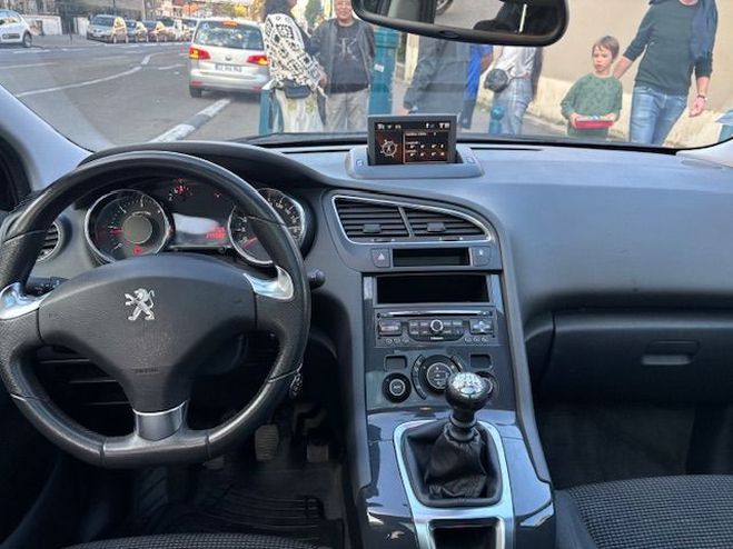 Peugeot 5008 1.6 BLUEHDI 120CH ACTIVE BUSINESS S&S 7P NOIR de 2017