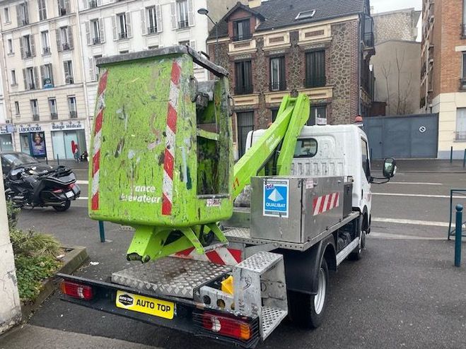 Renault Maxity 120.32/5 L2 BLANC de 2015