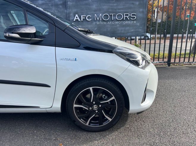 Toyota Yaris Collection Hybrid CVT Blanc de 2017