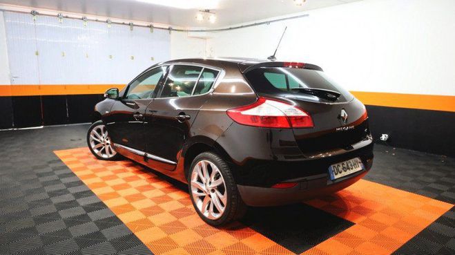 Renault Megane III 1.5 DCI 110CH ENERGY BOSE ECO Marron de 2014