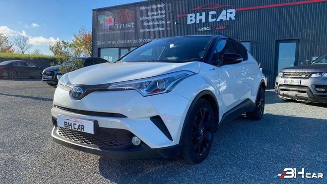 Cliquer pour voir la photo suivante Toyota C HR 1.8 HSD 122H 100 FULL-HYBRID GRAPHIC 4X2 Blanc de 2019