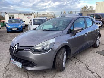  Voir détails -Renault Clio 1.2 Authentique à Calais (62)