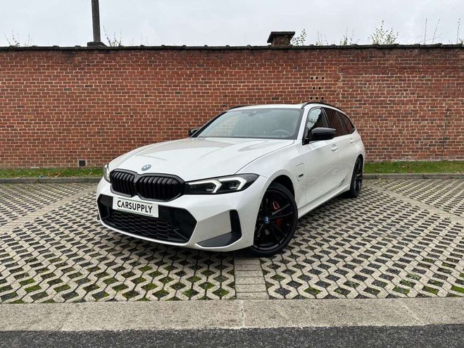 BMW Serie 3 Touring 330 e M-Sport Hybrid LCI- Pano d Blanc de 2023
