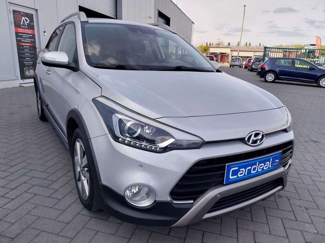 Cliquer pour voir la photo suivante Hyundai I20 Active 1.4 CRDi-CLIM-BLUETOOTH-GARANTIE. Gris Métallisé de
