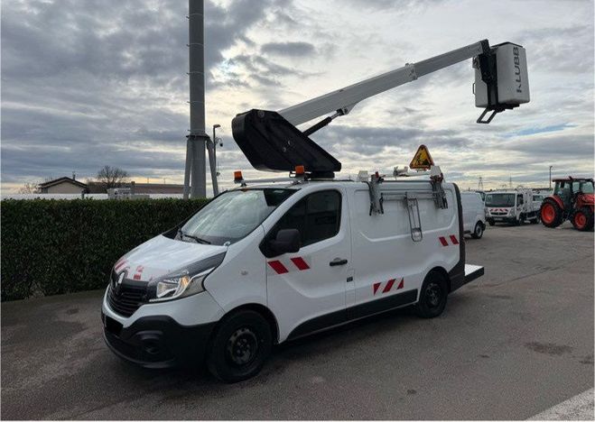 Renault Trafic 1.6 dci 120ch nacelle Klubb k21  de 2018