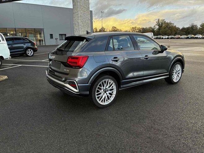 Audi Q2 35 TDI 150CH S LINE S TRONIC 7 Gris Daytona de 2025