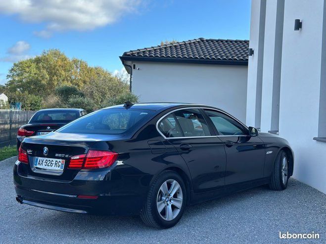 BMW Serie 5 Phase 1 ? 520d 184ch Noir de 2010