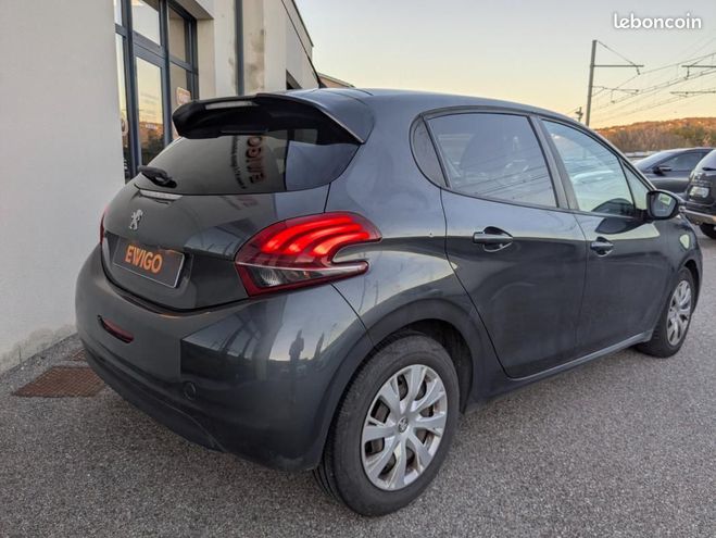Peugeot 208 GENERATION-I 1.6 BLUEHDI 100 ACTIVE Gris de 2016