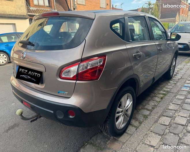 Nissan Qashqai Visia 1.5 DCI 106CH Marron de 2010