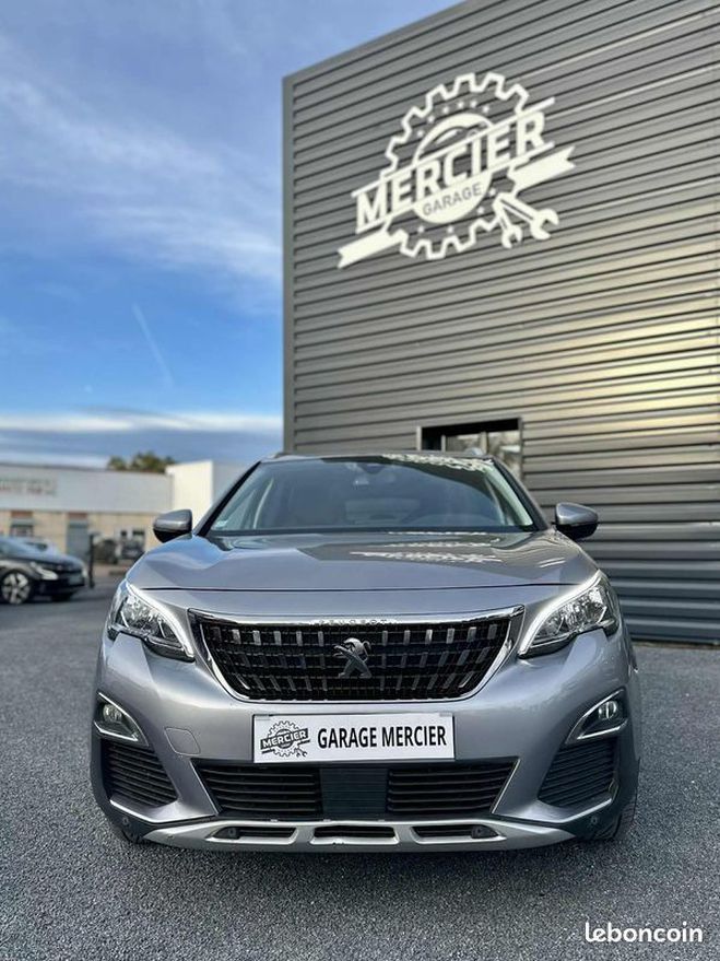 Peugeot 3008 II 1.5 BlueHDI 130ch ALLURE Gris de 2019