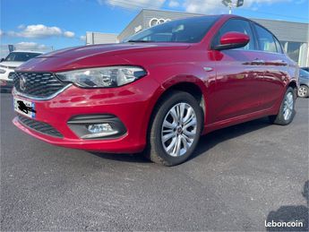  Voir détails -Fiat Tipo 1.4 95CH EASY 4P à Charmeil (03)