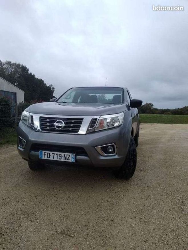 Cliquer pour voir la photo suivante Nissan Navara (4) King-Cab 2.3 dCi 160 ACENTA Gris de 2019