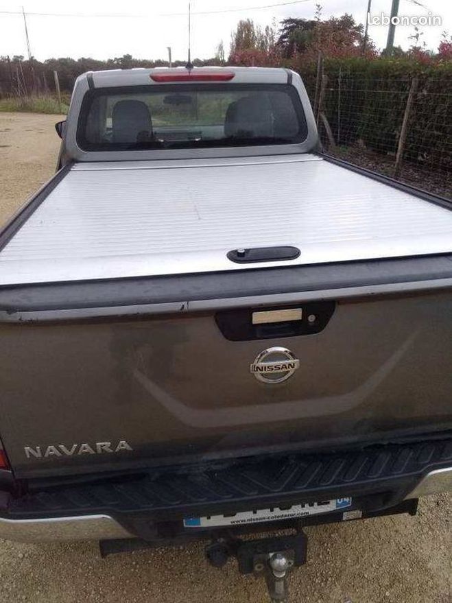 Nissan Navara (4) King-Cab 2.3 dCi 160 ACENTA Gris de 2019