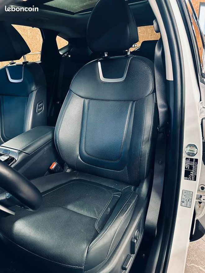 Hyundai Tucson IV 1.6 Hybrid 230 Executive Premire mai Blanc de 2021