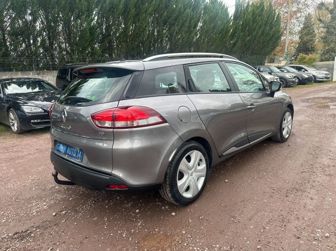 Renault Clio IV IV 1.5 dci 90ch ESTATE Zen eco2 90g Gris de 2015
