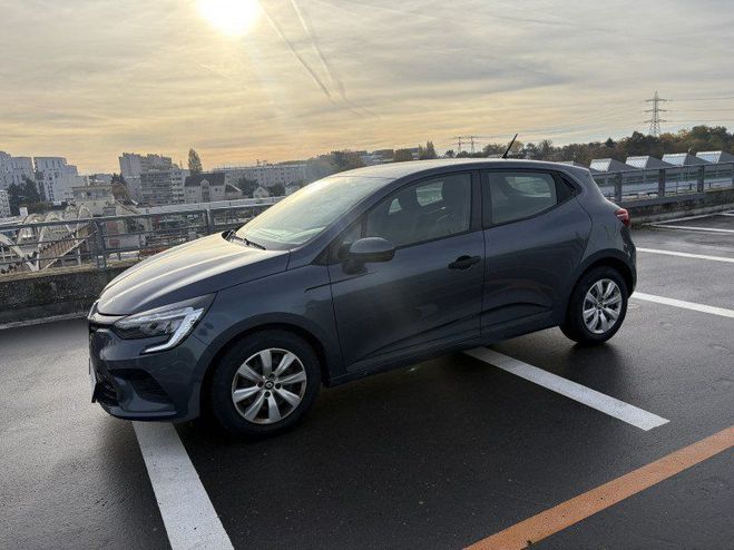 Cliquer pour voir la photo suivante Renault Clio V STE 1.0 SCE 65CH AIR NAV - 21 Gris de 2021