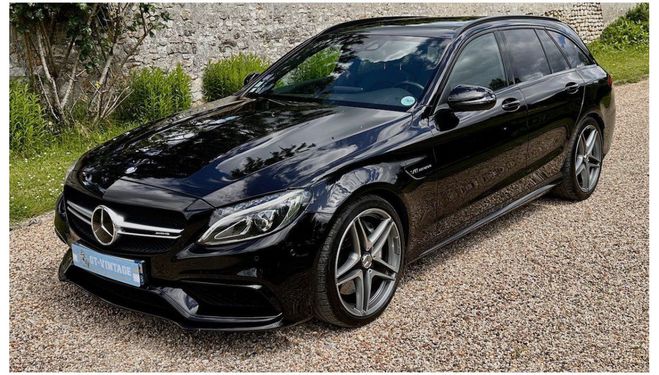 Cliquer pour voir la photo suivante Mercedes Classe C c63 amg 2016 Noir Métallisé de 2016