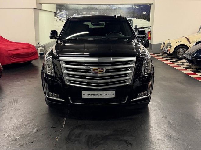 Cadillac Escalade IV 6.2 V8 PLATINUM Noir de 2017