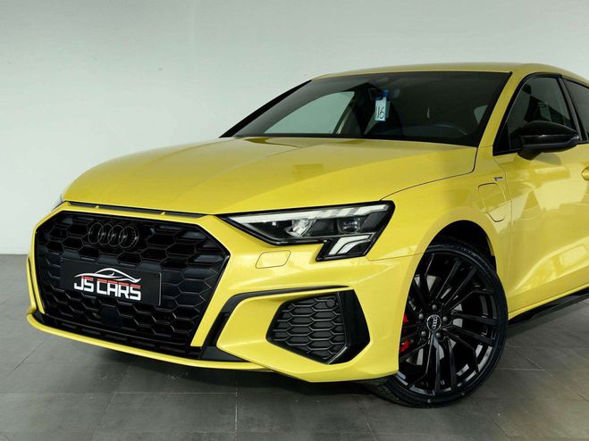 Audi A3 Sportback 1.4TFSIe PHEV S-LINE COMPETITI Jaune de 2022