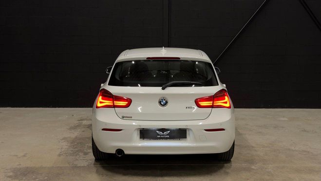 BMW Serie 1 (F20) LCI 5 portes 116i 1.5 i 12V 109 CV Blanc Verni de 2016