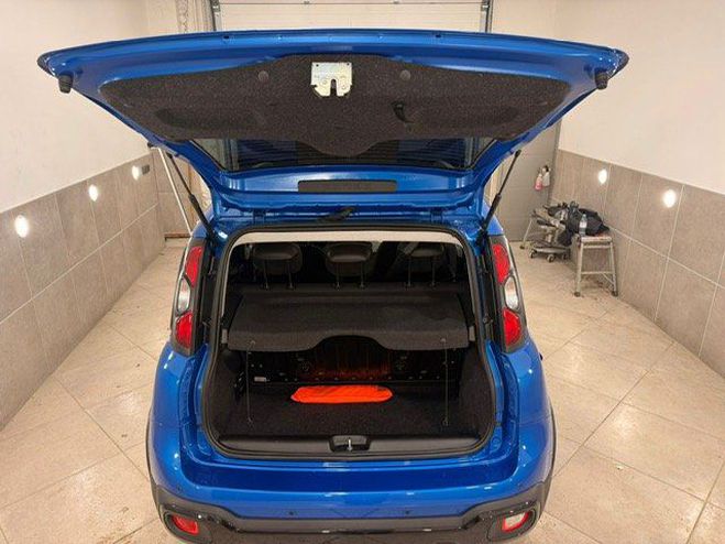 Fiat Panda 70cv hybrid Pandina 12/2024 1900kms BLEU de 2024