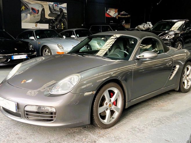 Cliquer pour voir la photo suivante Porsche Boxster 987 S 3.4 295CV / BVM /PASM/CHRONO/ FRAN GRIS METEOR de 2007