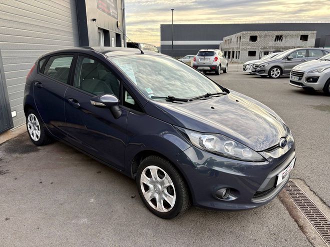 Ford Fiesta IV 1.25 60ch Trend 5p GRIS F de 2011