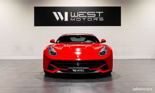 Ferrari F12 Berlinetta V12 6.3 740 FRANCAISE Carbone Rouge de 2014