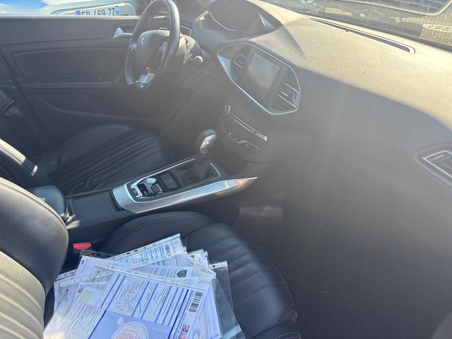 Peugeot 308 II SW 1.2  130 S&S FELINE EAT6 FELINE TO Gris fonc de 2015