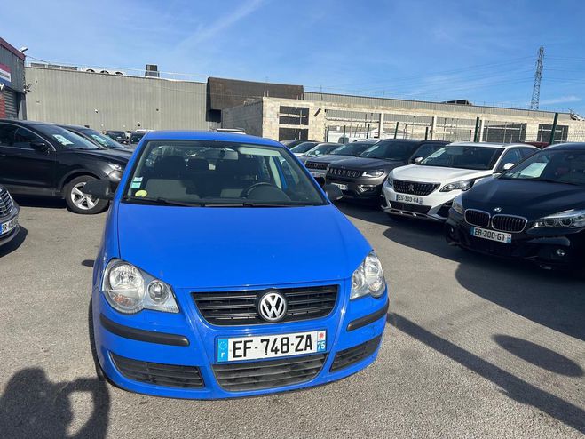 Volkswagen Polo IV (2) 1.2 60 UNITED 5P TRS FIABLE ENTR Bleu de 2009