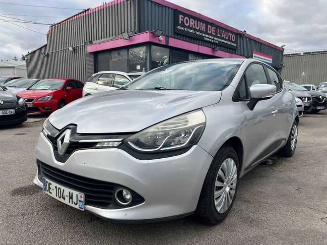 Cliquer pour voir la photo suivante Renault Clio IV 1.5 DCI 90 ENERGY BUSINESS ECO2 BELLE Gris de 2014