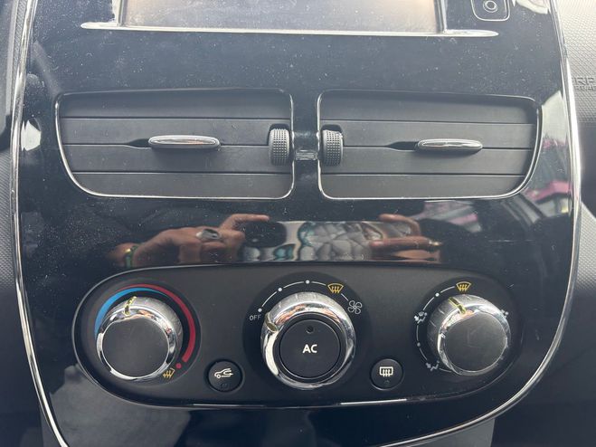 Renault Clio IV 1.5 DCI 90 ENERGY BUSINESS ECO2 BELLE Gris de 2014