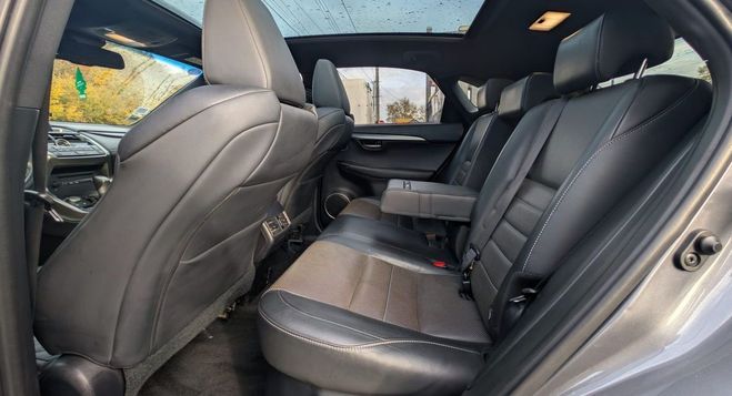 Lexus NX BVA 300h 2.5 VVT-i 197 F Sport Hybrid  de 2015