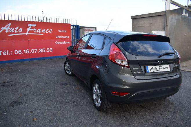 Ford Fiesta 1.0 ECOBOOST 100CH STOP&START BUSINESS 5 GRIS F de 2016
