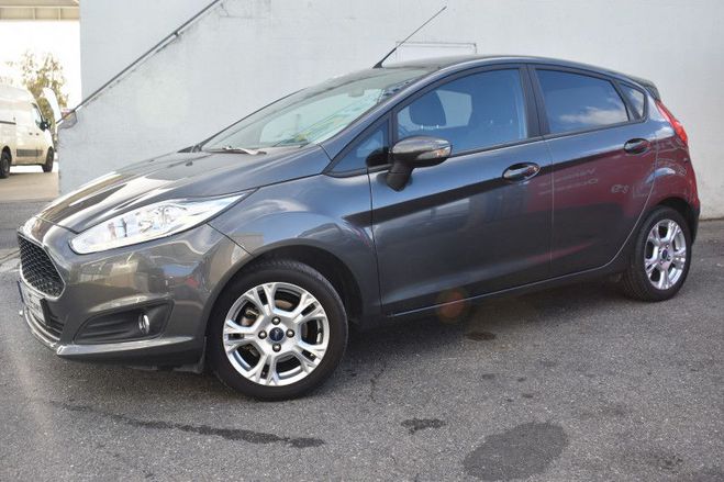 Ford Fiesta 1.0 ECOBOOST 100CH STOP&START BUSINESS 5 GRIS F de 2016