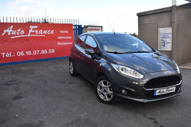 Ford Fiesta 1.0 ECOBOOST 100CH STOP&START BUSINESS 5 GRIS F de 2016